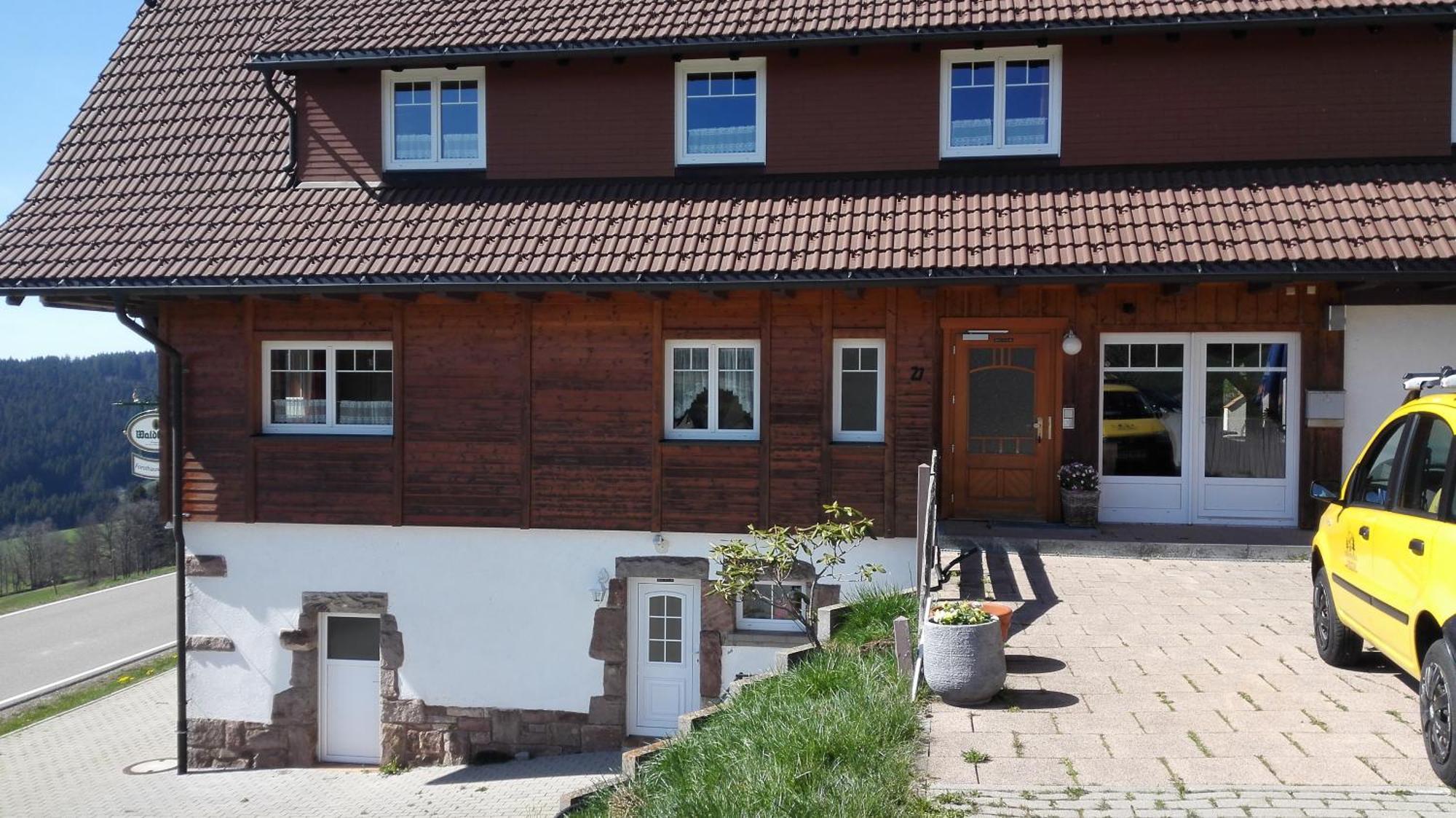 Pension Forsthaus Taele - Das Gaestehaus Vom Schwarzwaldgasthaus Salenhof Titisee-Neustadt Esterno foto